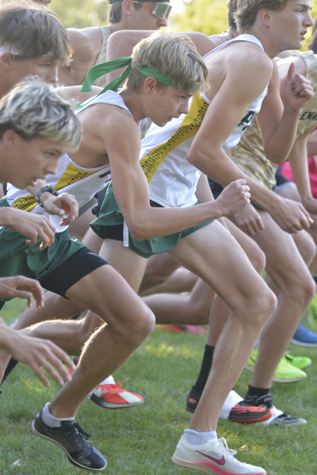 10 10 Varsity boys xc Iowa invite Laney 15