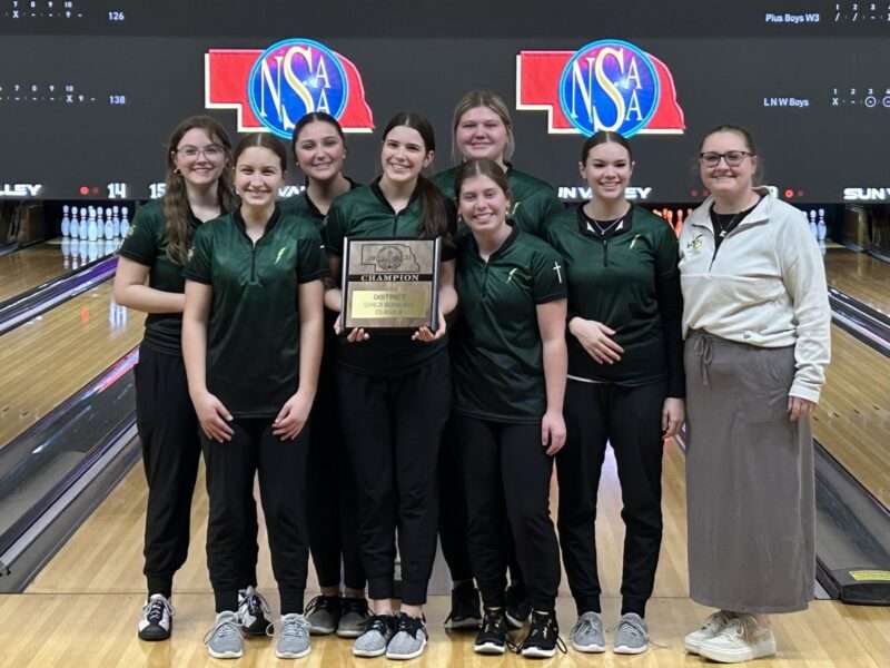 girls bowling team at districts